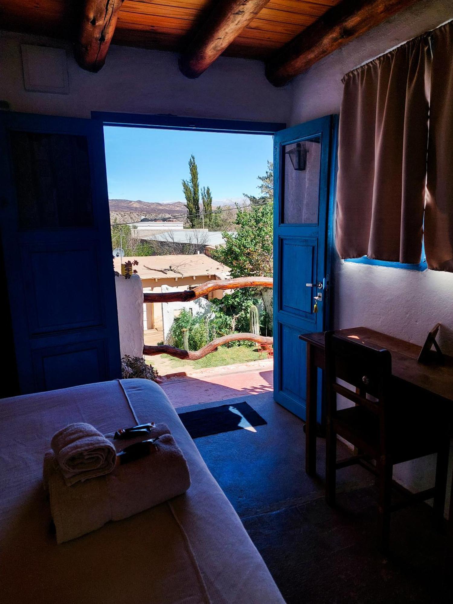הוסטל Cachí La Casa De Vero מראה חיצוני תמונה